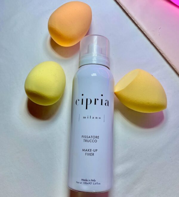 Stay Fresh Makeup Fixer Spray